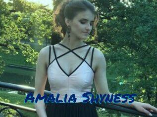 Amalia_Shyness