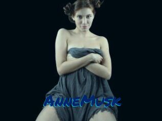 AnneMusk
