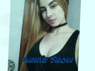 Annie_Snow