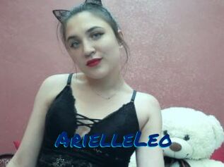 ArielleLeo
