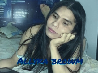Allyka_browm