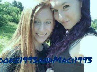 Brooke1993_and_Maci1993