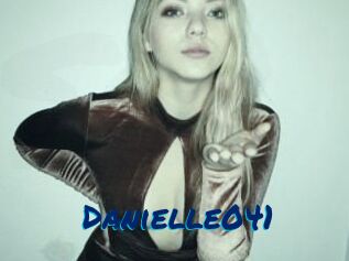 Danielle041