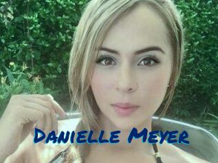 Danielle_Meyer
