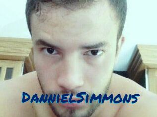 Danniel_Simmons