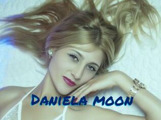 Daniela_moon