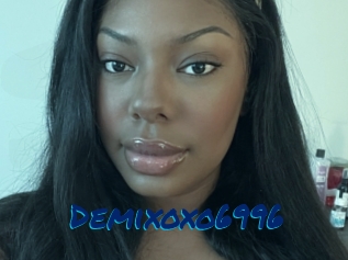 Demixoxo6996