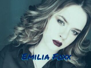 Emilia_Foxx