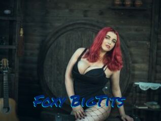 Foxy_BigTits_