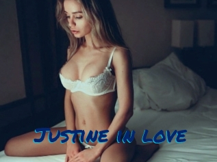 Justine_in_love