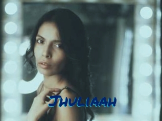 Jhuliaah