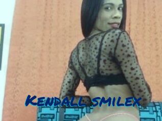Kendall_smilex
