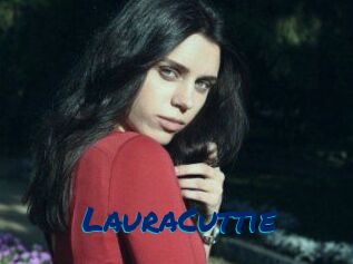Laura_Cuttie