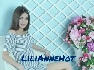 LiliAnneHot