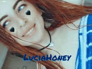 LuciaHoney