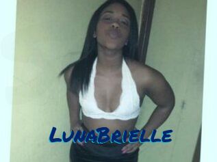 Luna_Brielle
