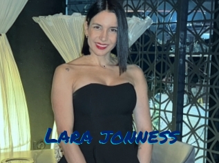 Lara_jonness