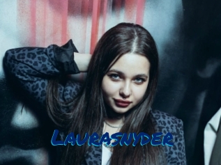 Laurasnyder