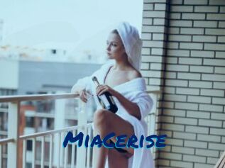 MiaCerise