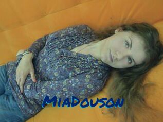 MiaDouson