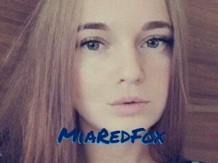MiaRedFox