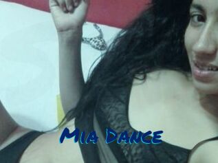 Mia_Dance