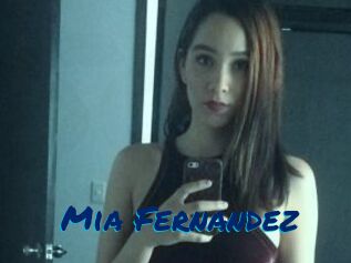 Mia_Fernandez