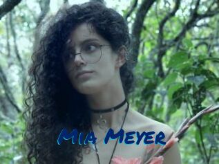 Mia_Meyer