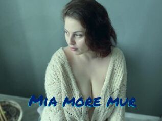 Mia_more_mur