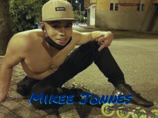 Mikee_Jonnes