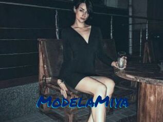 ModelaMiya