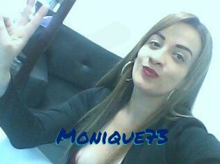 Monique73