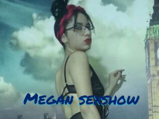 Megan_sexshow