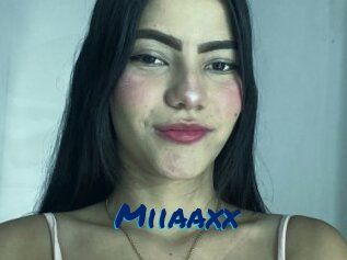 Miiaaxx