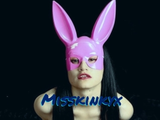 Misskinkyx