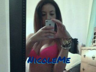 NicoleMe