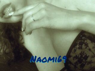 Naomi69
