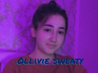 Ollivie_sweaty