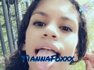 TiannaFoxxx