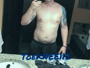 ToeKNEE112