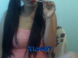 Xiomyy_