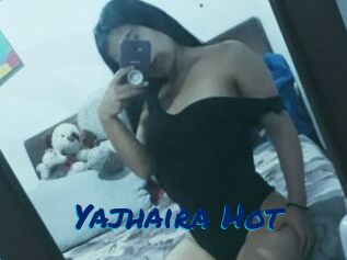 Yajhaira_Hot
